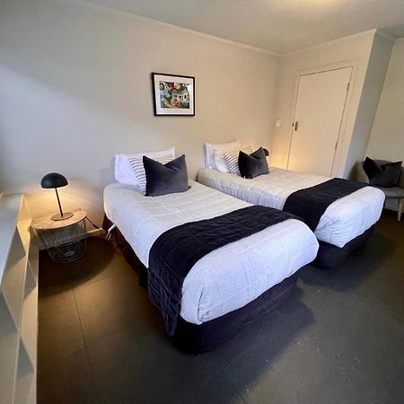 Villa Queenstown Bagian luar foto